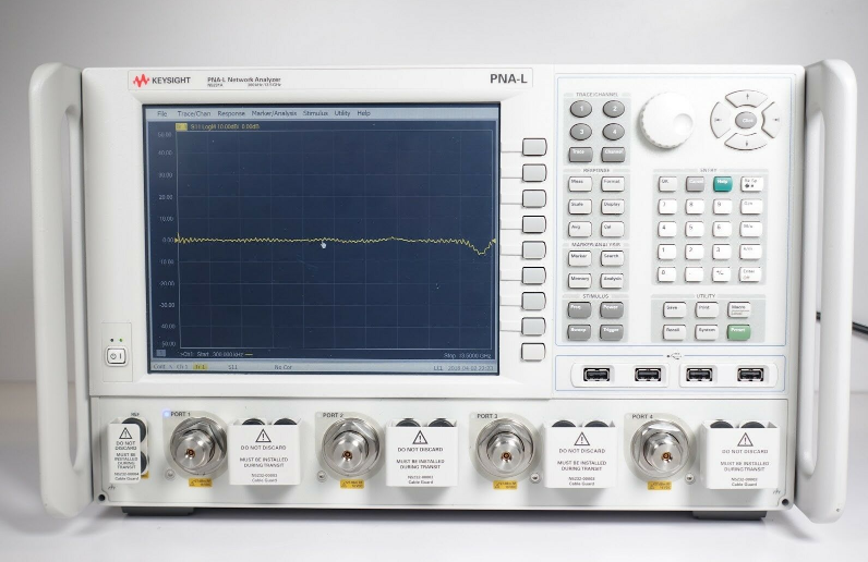 N5231A矢量网络分析仪四端口.png