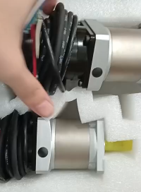 螞蟻電機主營無刷電機包括：高速直流無刷電機,低速直流無刷電機,行星減速無刷電機,齒輪減速無刷電機及相關配套。