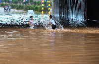 道路積水預(yù)警裝置：地埋式<b class='flag-5'>技術(shù)</b><b class='flag-5'>監(jiān)測(cè)儀</b>