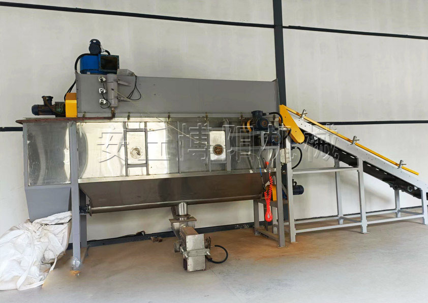 五氧化二釩自動(dòng)拆包輸送機(jī)  滾筒篩式自動(dòng)破包機(jī)應(yīng)用# 