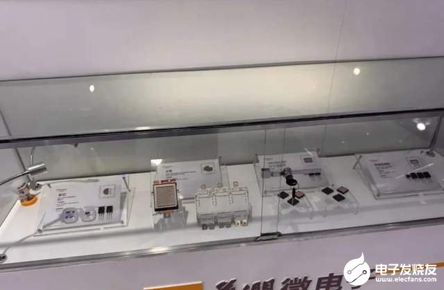 ec82dc459d03461b823e0971fa90a81b~tplv-tt-shrink:640:0.image?lk3s=06827d14&traceid=20250417113250FC4B80781EB55F28D8E8&x-expires=2147483647&x-signature=56SQUkjMm1nTj9Gx4FZq3Ll05vI%3D