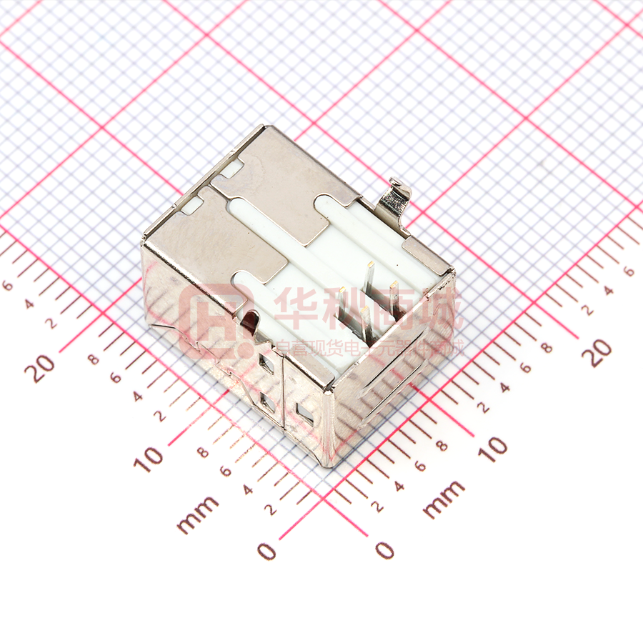 https://file1.elecfans.com/web3/M00/13/68/wKgZO2gBD1GAeyRtAAx1u9vZiVY747.png?_t=1639014472