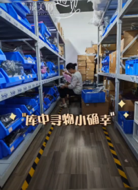 今日份倉庫盤點配件，五號字體序列號配條紋碼綻顯他的身份，所有板子都是進口原裝的，來自馬來西亞！