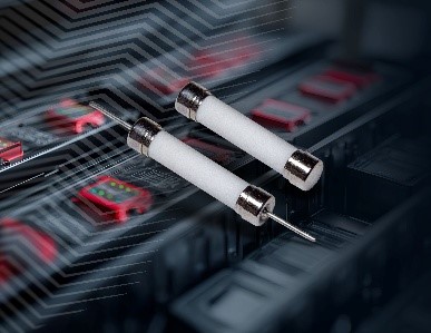 Bourns 全新擴展 POWrFuse? 系列， 具備更高電壓額定值、更寬電流范圍與多樣封裝選項