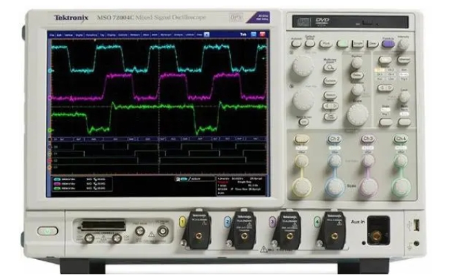 <b class='flag-5'>Tektronix</b><b class='flag-5'>泰</b><b class='flag-5'>克</b><b class='flag-5'>DPO</b>70404C<b class='flag-5'>示波器</b>維護與操作說明