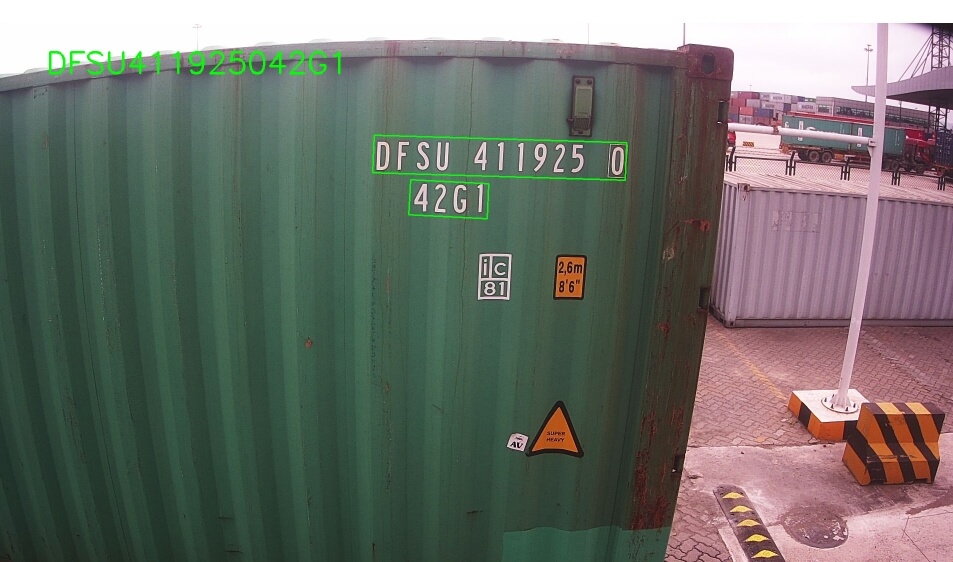 AI智能<b class='flag-5'>識別</b>集裝箱<b class='flag-5'>號</b>系統:推動港口物流智慧化變革
