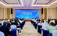 國(guó)鑫光電閃耀2025慧聰<b class='flag-5'>LED</b>巡展成都站：以“輕薄透”技術(shù)重構(gòu)視覺生態(tài)