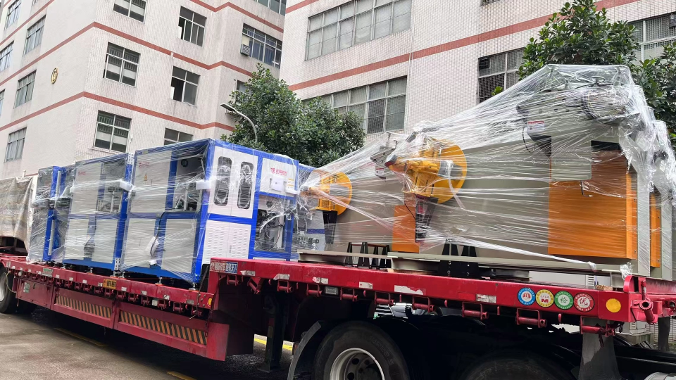 客戶下單4臺全自動卷圓發貨，心動不如行動，歡迎來電咨詢！#激光焊接機 #全自動卷圓 #非標定制 #自動化 