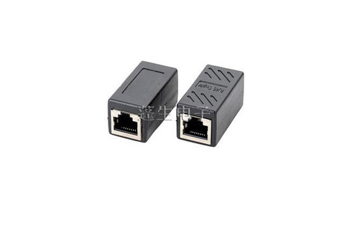 RJ45連接器的接頭是通過什么來傳輸信號的？