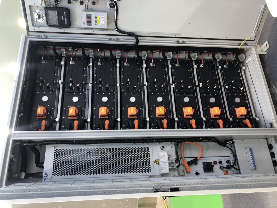 电流传感器在新型储能系统中的技术选择：从霍尔到TMR的演进