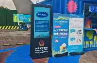 高格欣液晶顯示終端開啟自媒體傳播新時(shí)代：戶外液晶廣告機(jī)全新上市