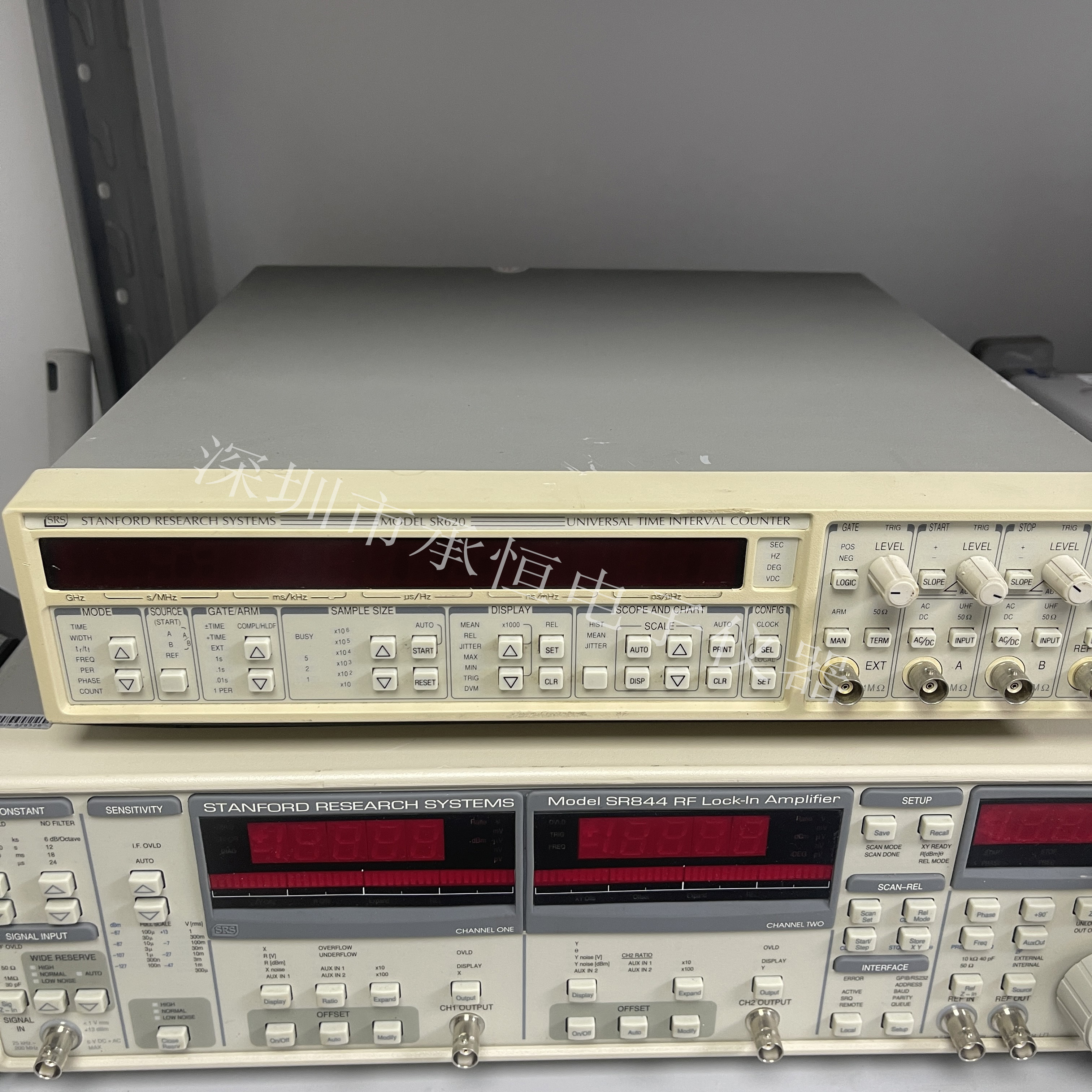SR844 SR620 (1).jpg