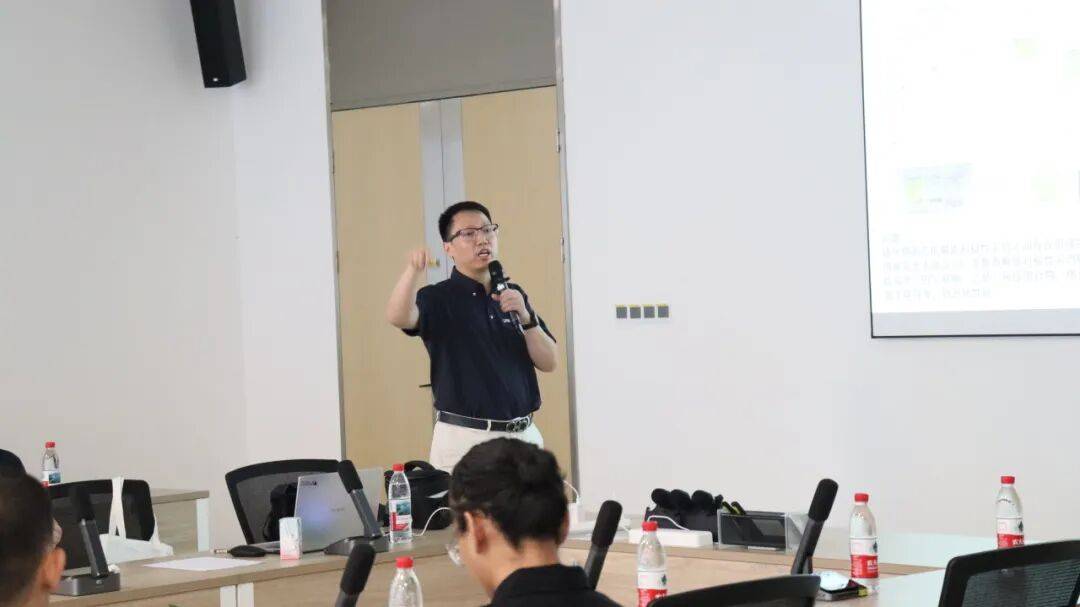 AI玩具“芯”能源：乐鑫ESP32