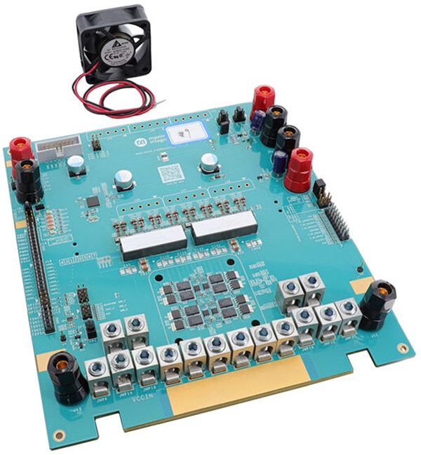 Analog Devices 的 MAX16602CL8EVKIT# 評估板
