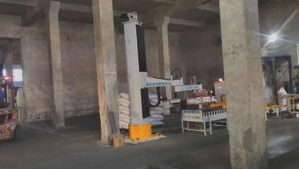 工業(yè)機器人自動碼垛設(shè)備立柱碼垛機每小時碼垛200-500包
