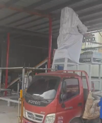 豆粕麩皮自動裝車機替代多個人工節(jié)省成本提高效率