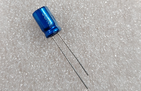 <b class='flag-5'>安</b><b class='flag-5'>規(guī)</b><b class='flag-5'>電容</b>能代替法拉<b class='flag-5'>電容</b>嗎？