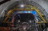 厘米級(jí)定位賦能隧道攻堅(jiān)：云翎智能高精度鐵路工作記錄儀如何破解鐵路施工“盲區(qū)”難題