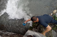 <b class='flag-5'>便攜式</b>雷達(dá)流速<b class='flag-5'>儀</b>:水文監(jiān)測的<b class='flag-5'>便攜</b>化<b class='flag-5'>技術(shù)</b>支撐