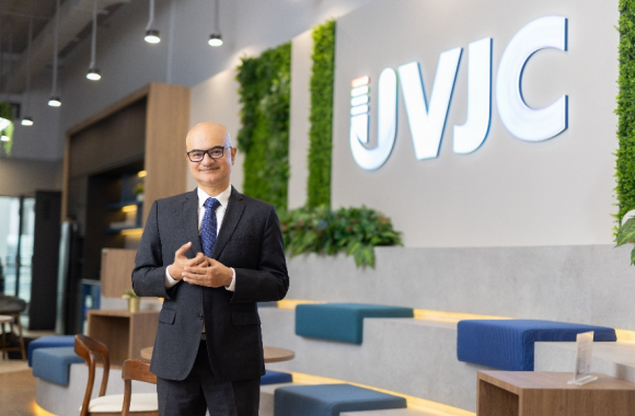 Universal Vapor Jet Corporation 正式<b class='flag-5'>啟用</b>新加坡<b class='flag-5'>全球</b>總部與<b class='flag-5'>研發(fā)</b><b class='flag-5'>中心</b>