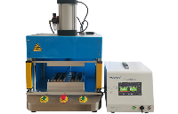 當(dāng)手電筒<b class='flag-5'>遇上</b>氣密性檢測(cè)儀，<b class='flag-5'>會(huì)發(fā)生</b>什么-岳信儀器