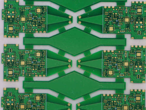 HDI線路板與傳統(tǒng)PCB的區(qū)別