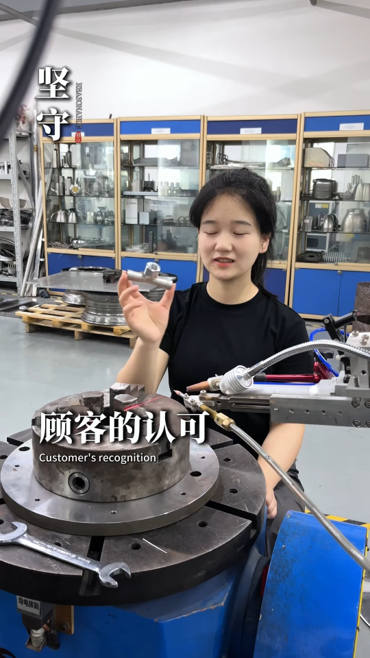 激光焊接设备自动化！#激光焊接机 #机器人焊接 #非标定制设备 #源头工厂 