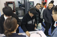 <b class='flag-5'>弧形</b><b class='flag-5'>导轨</b>在自动化设备中的优势