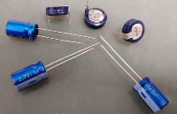 法拉电容2.7v 3.3f表示什么？