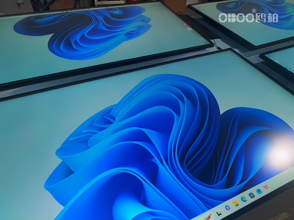 OBOO鸥柏交互式查询一体机：展馆里的智能信息导航站