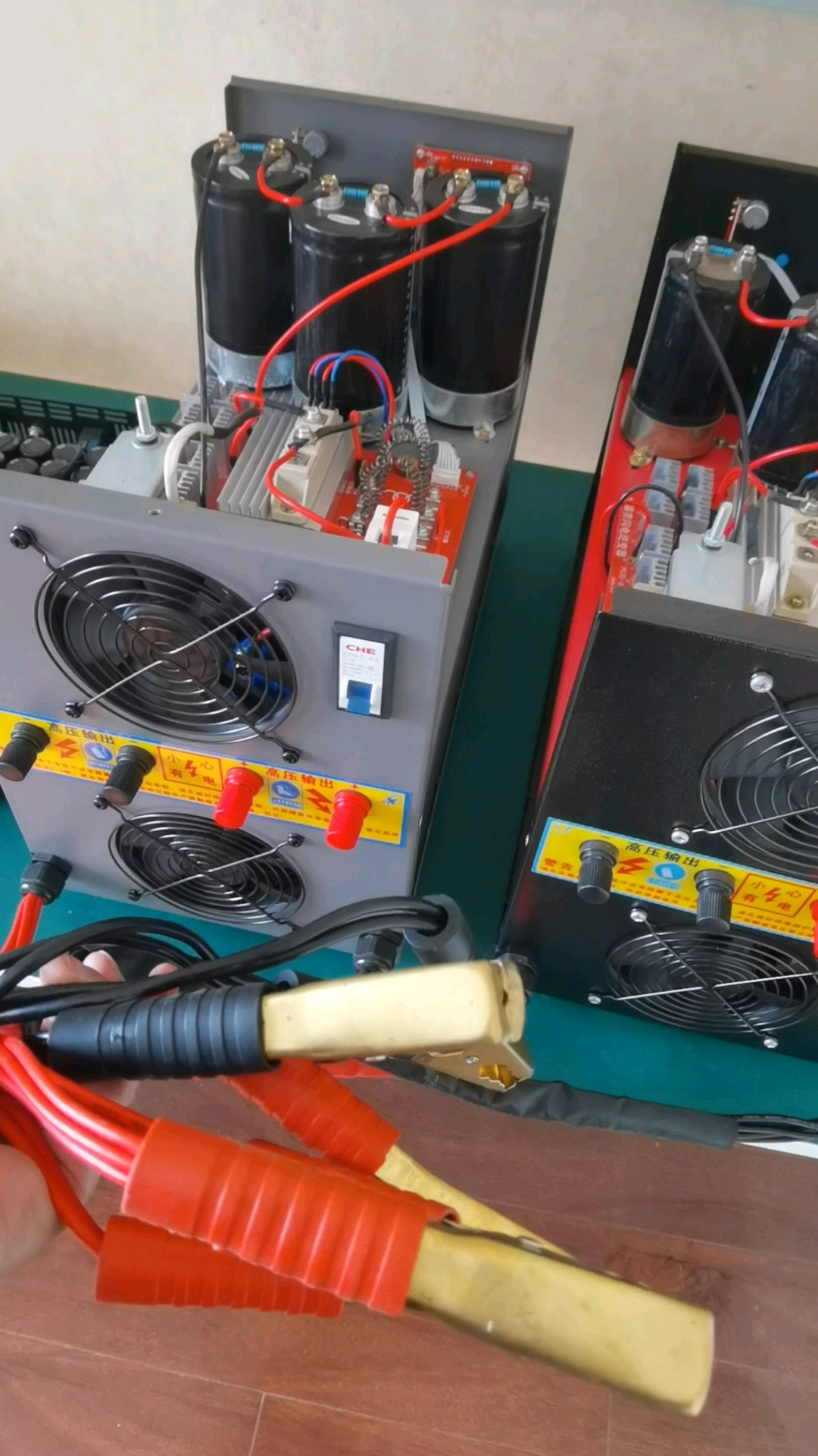 电深水吸鱼过来的逆变器，浮鱼选哪种逆变器机头能有最好表现