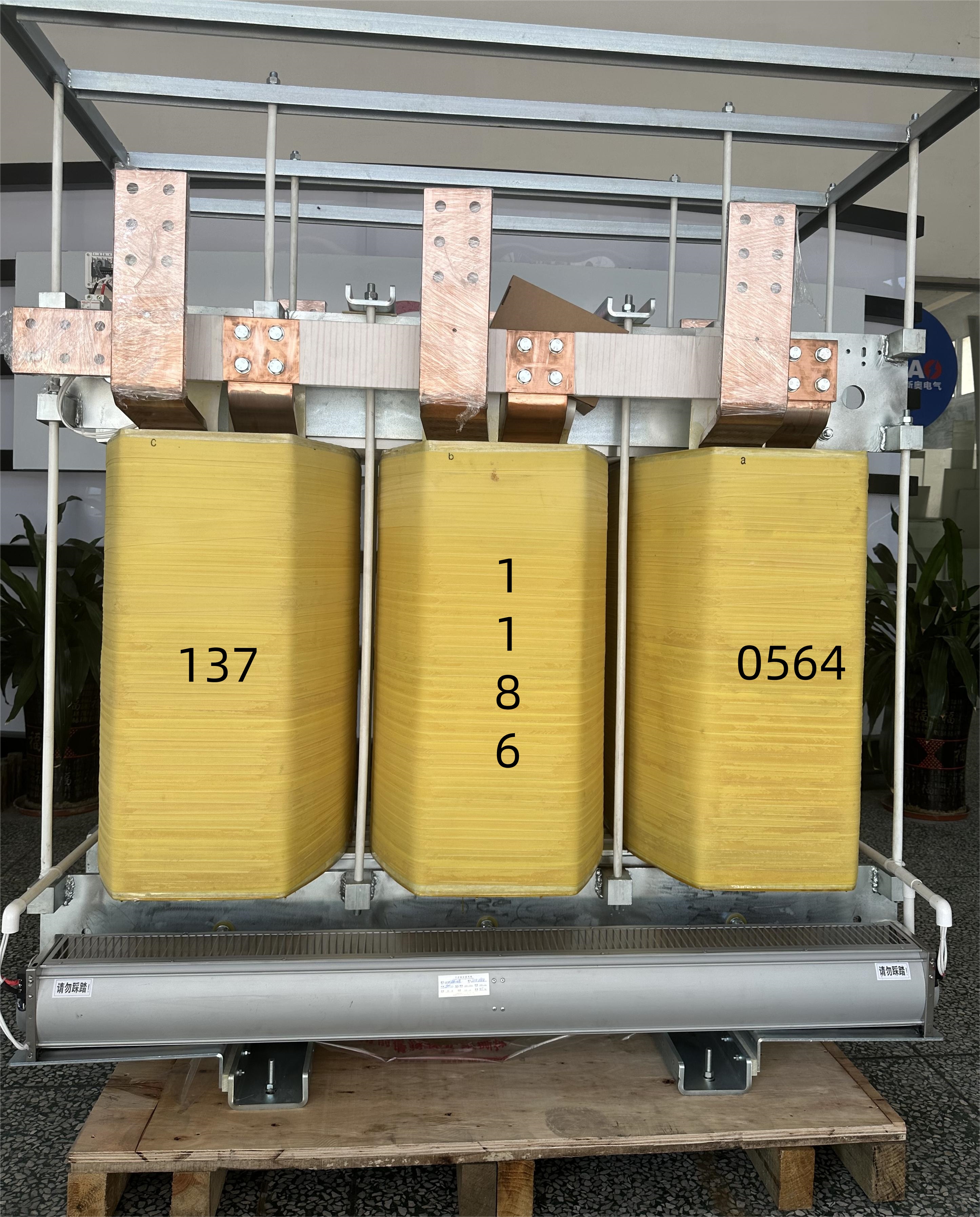 出口<b class='flag-5'>加拿大</b> 600V/575V 变 380V 变压器选型指南：CSA 认证核心要求与选型实操