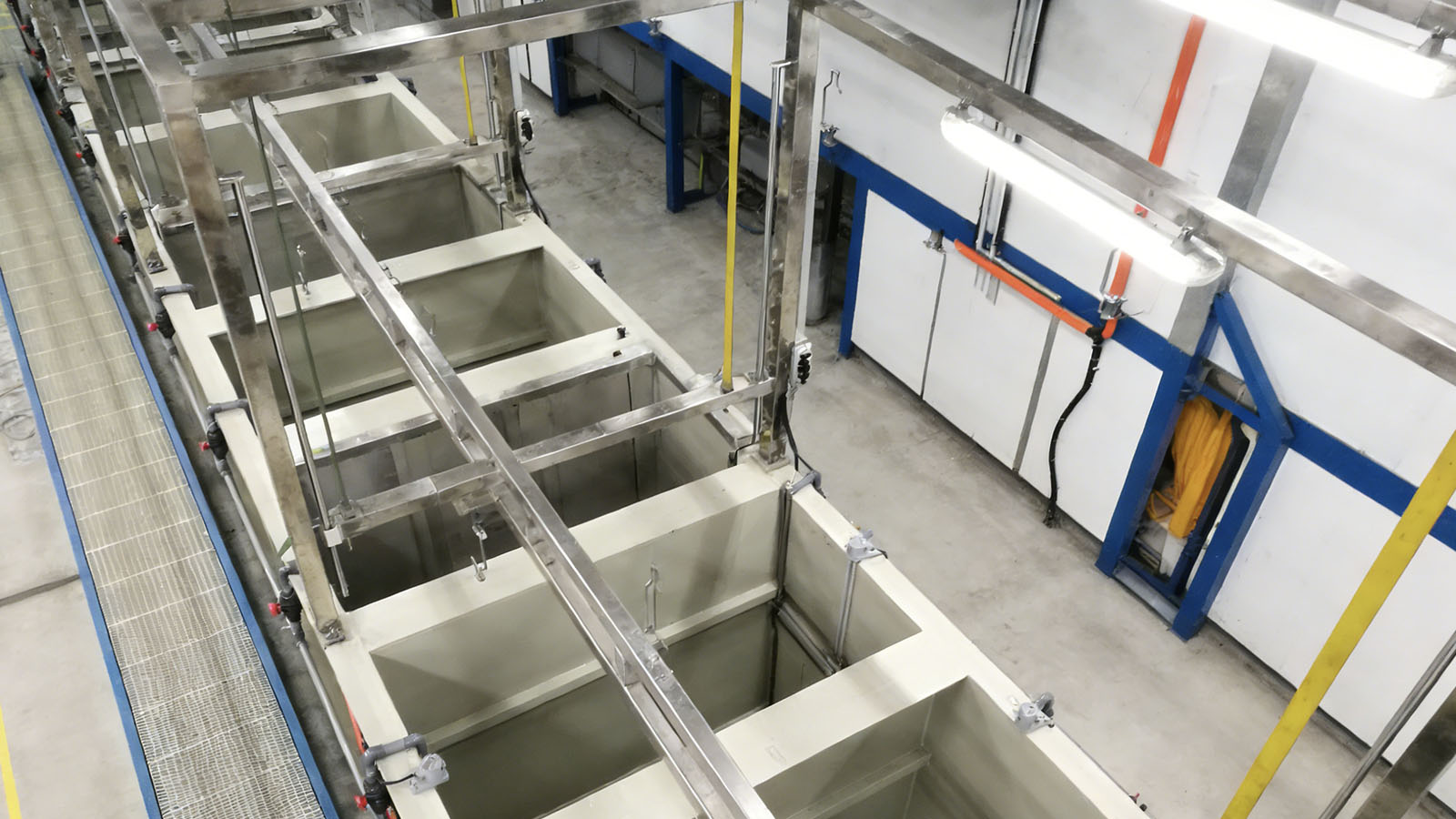 KAXA智联电镀电泳车间，实现“0掉线”高可靠网络覆盖！