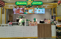 高格<b class='flag-5'>欣</b>科技液晶廣告機：全場景智能顯示，賦能商業(yè)傳播新體驗