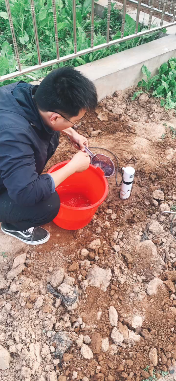 地下“氣象站”：管式墑情儀的微環(huán)境數(shù)據(jù)采集革命