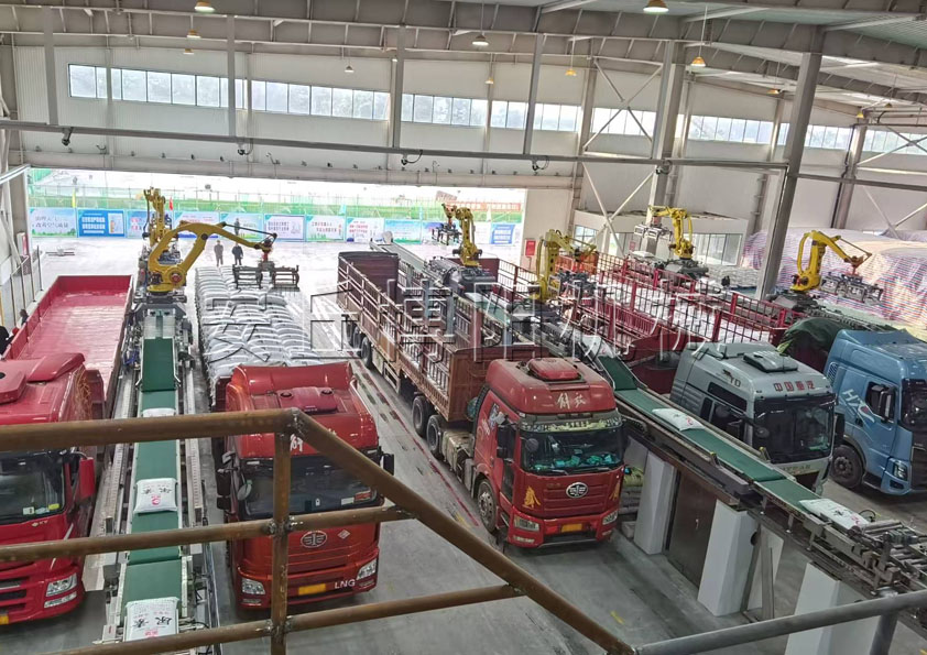 尿素顆粒自動(dòng)裝車(chē)機(jī)械手 全自動(dòng)裝車(chē)機(jī)器人生產(chǎn)廠家