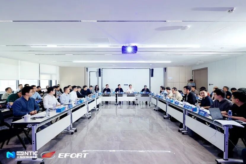 2026機(jī)器人產(chǎn)業(yè)創(chuàng)新發(fā)展研討會圓滿結(jié)束，國創(chuàng)靈梭IntarkDB筑牢產(chǎn)業(yè)數(shù)字根基