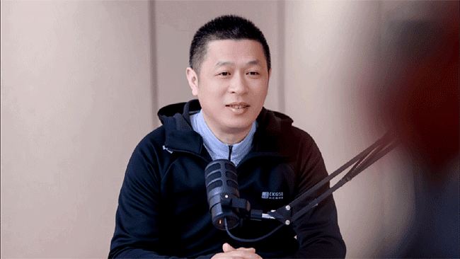 640GIF.gif