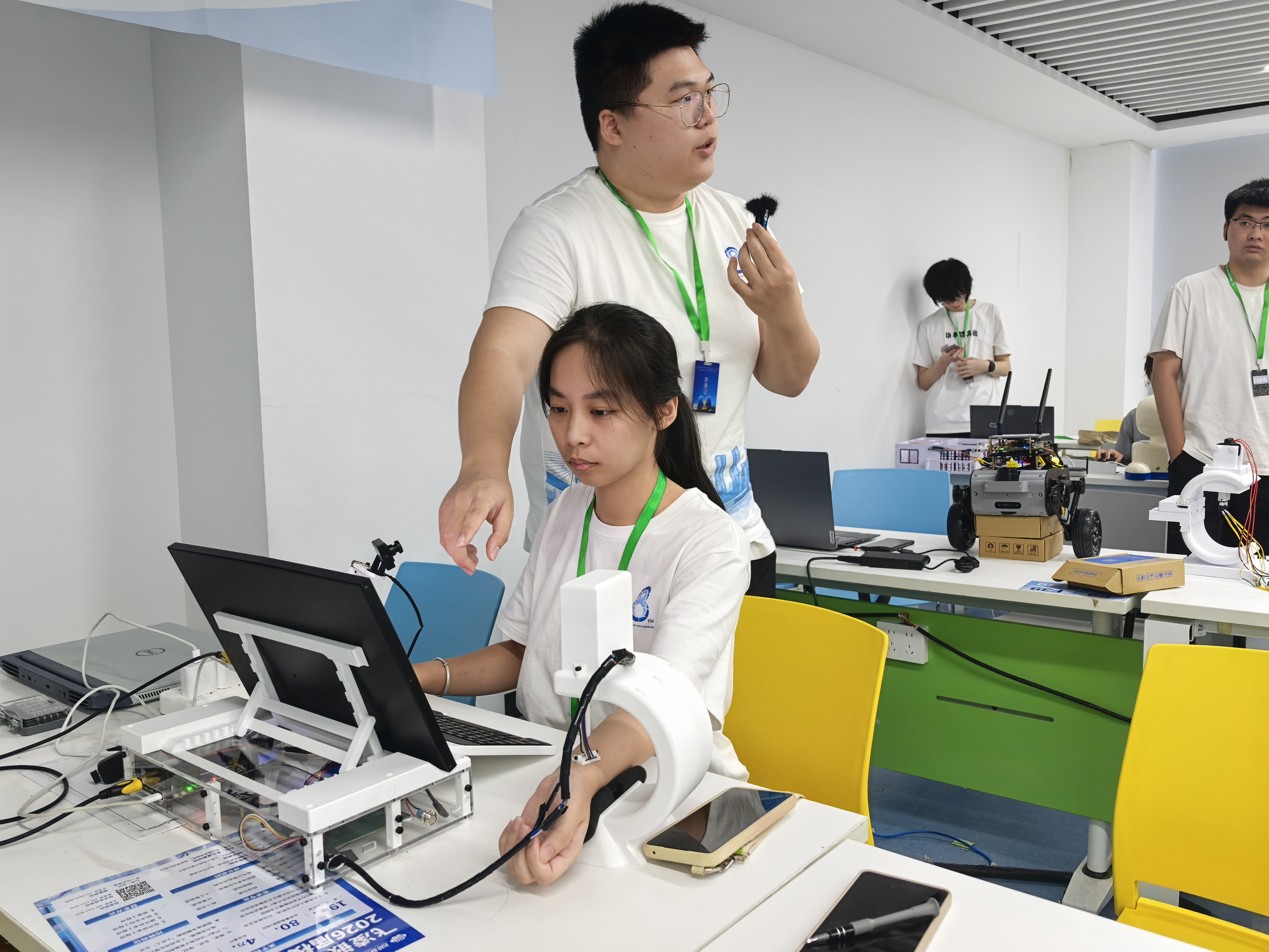 大学生电子设计