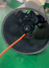 管道机器人产品。目前我们设备适配市政管网、小区排污、工业管道多种场景，检测清淤一体效率高。