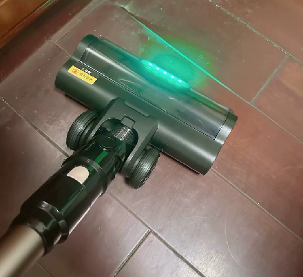 吸尘器