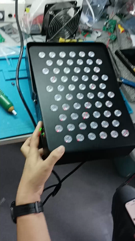中广芯源SC3053继电器260VAC输入带载热冲击测试中#
 #电子技术 #单片机开发 #产品方案 