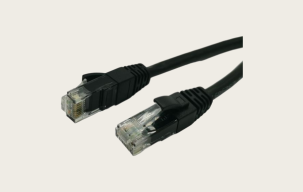 Amphenol ICC RJE1Y26305644401网<b class='flag-5'>线</b>组件解析：CAT6<b class='flag-5'>屏蔽线</b>束选型指南