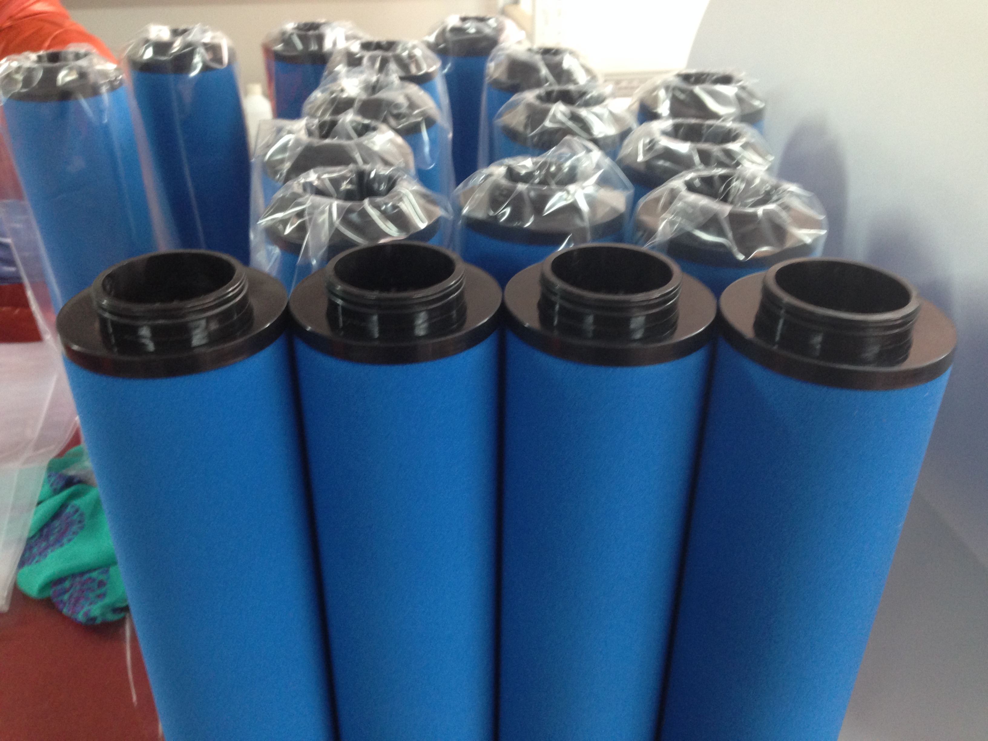 空压机精密过滤器滤芯频繁堵塞？正确更换保养与选型方案