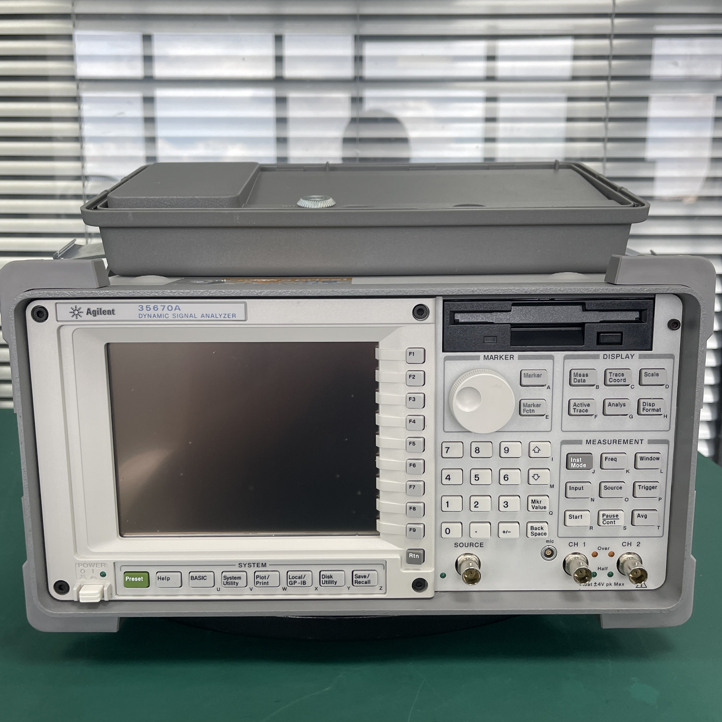 安捷伦Agilent 35670A动态信号分析仪 老派测试设备玩机心得